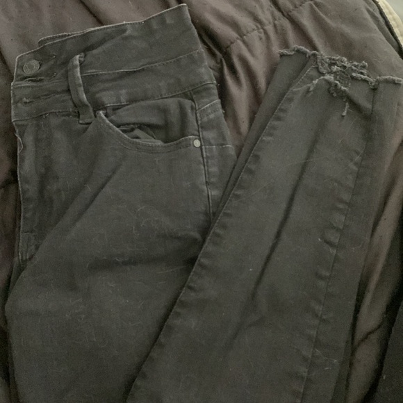 black jeans - Picture 2 of 4